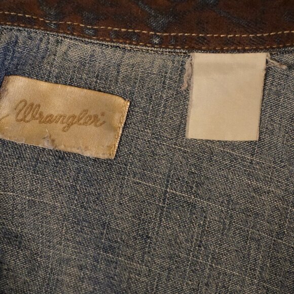 Vintage Wrangler Denim Western-Wild Horses Long Sleeve Button Up Shirt L - Picture 6 of 9